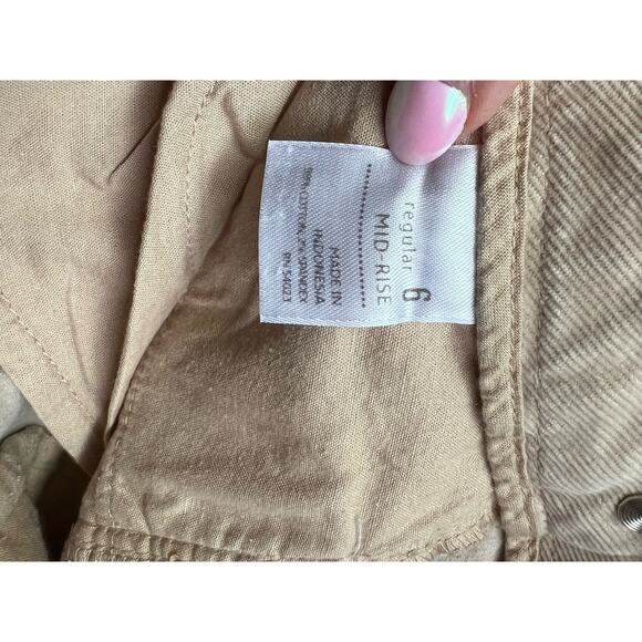 Women's Old Navy Khaki Corduroy Pants, Size 6 - Picture 6 of 6